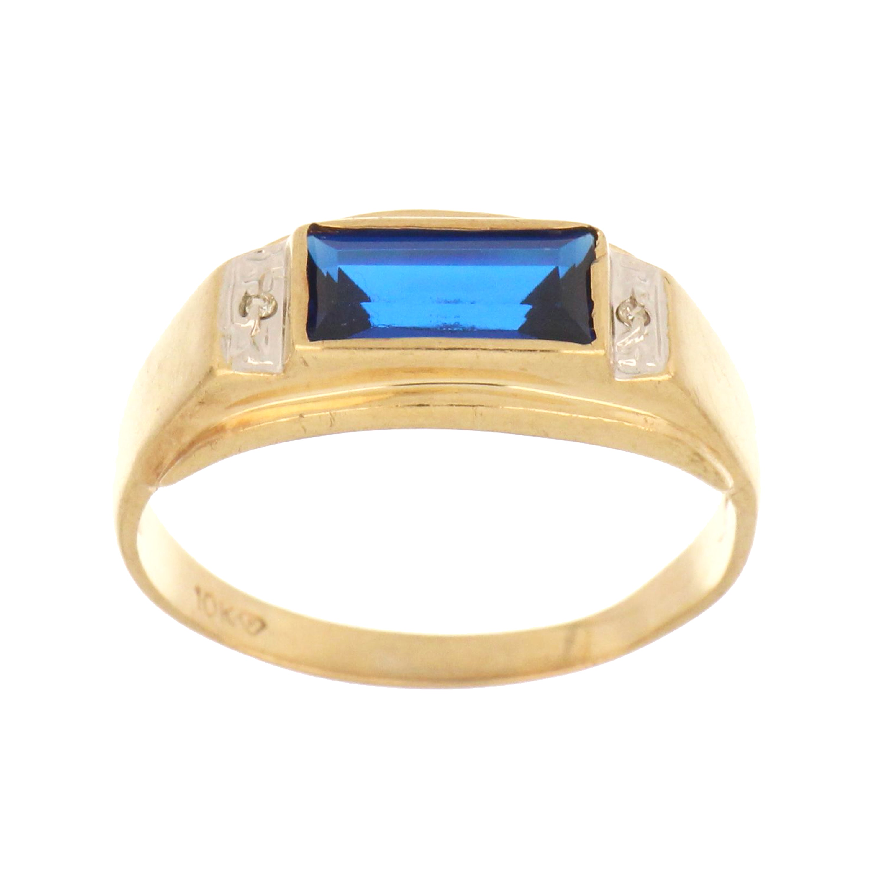 10kt yellow gold band with rectangular blue cubic zirconia center stone, size 10.