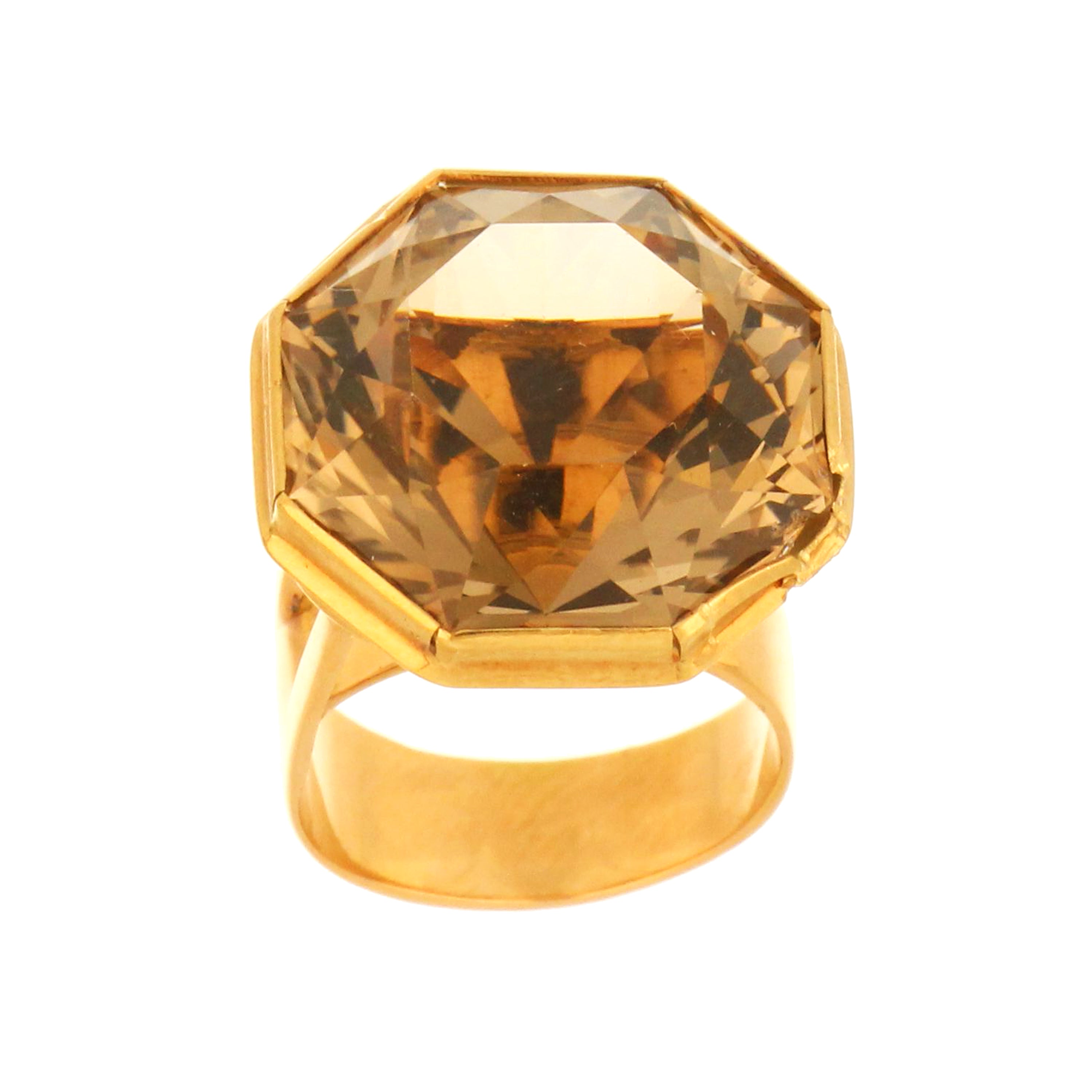 14kt rose gold ring with large smoky quartz gemstone, front view