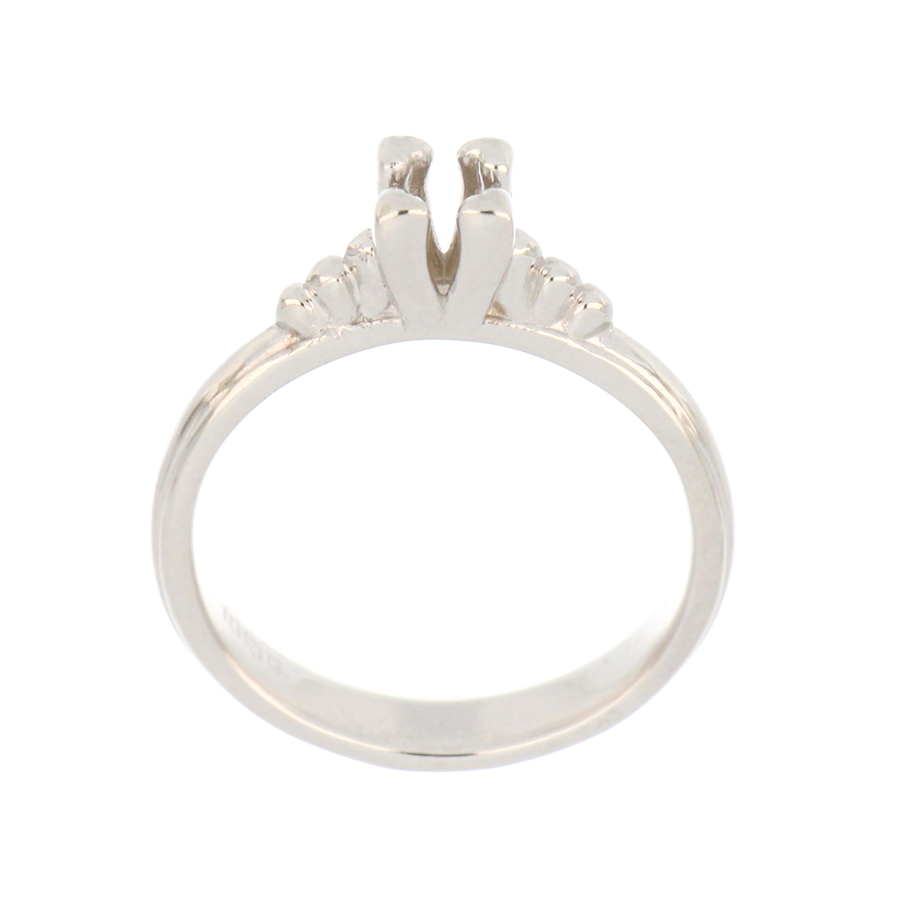 14kt white gold heart-style solitaire ring mounting with 4-claw setting