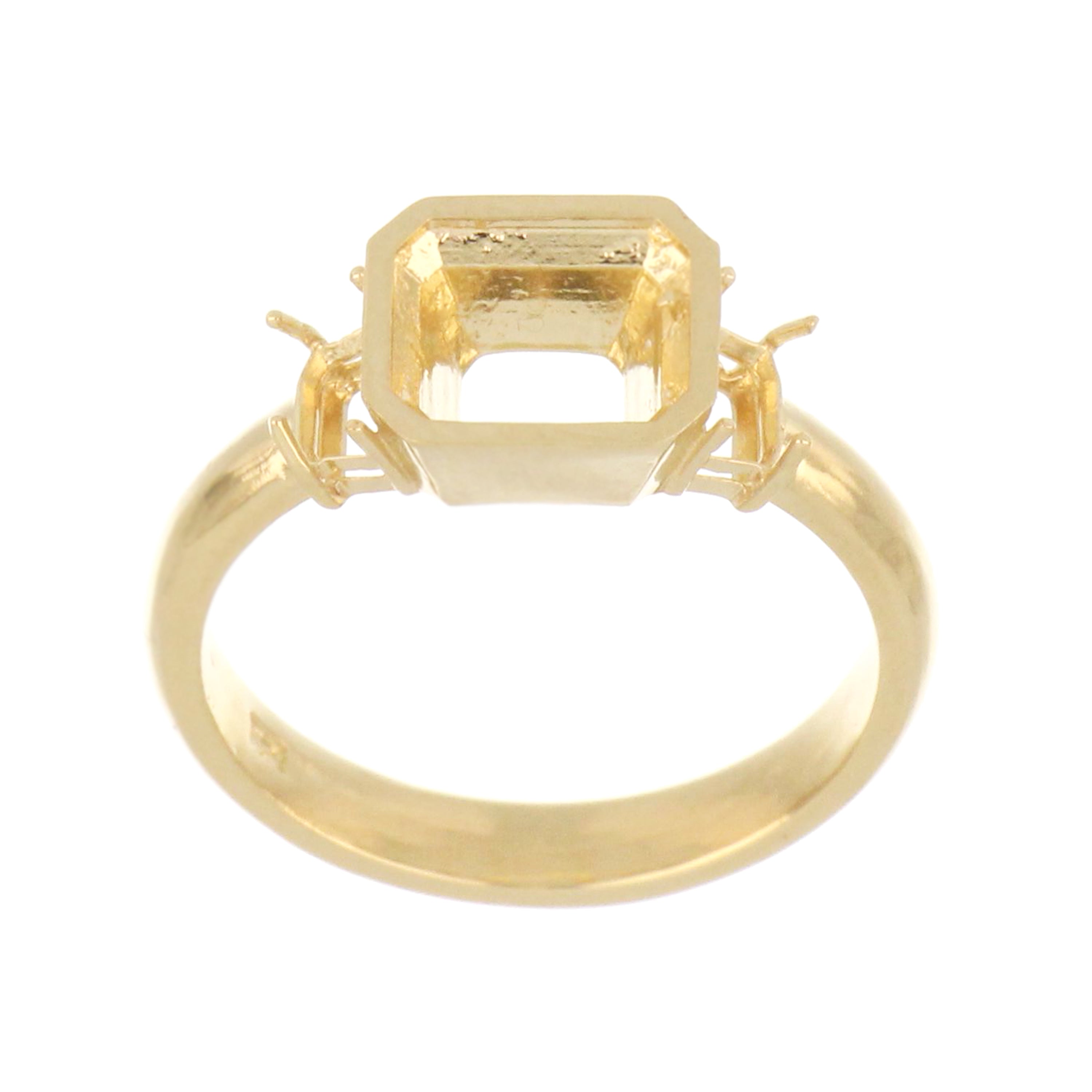 14kt yellow gold emerald-cut ring mounting with side stone settings, size 5.75