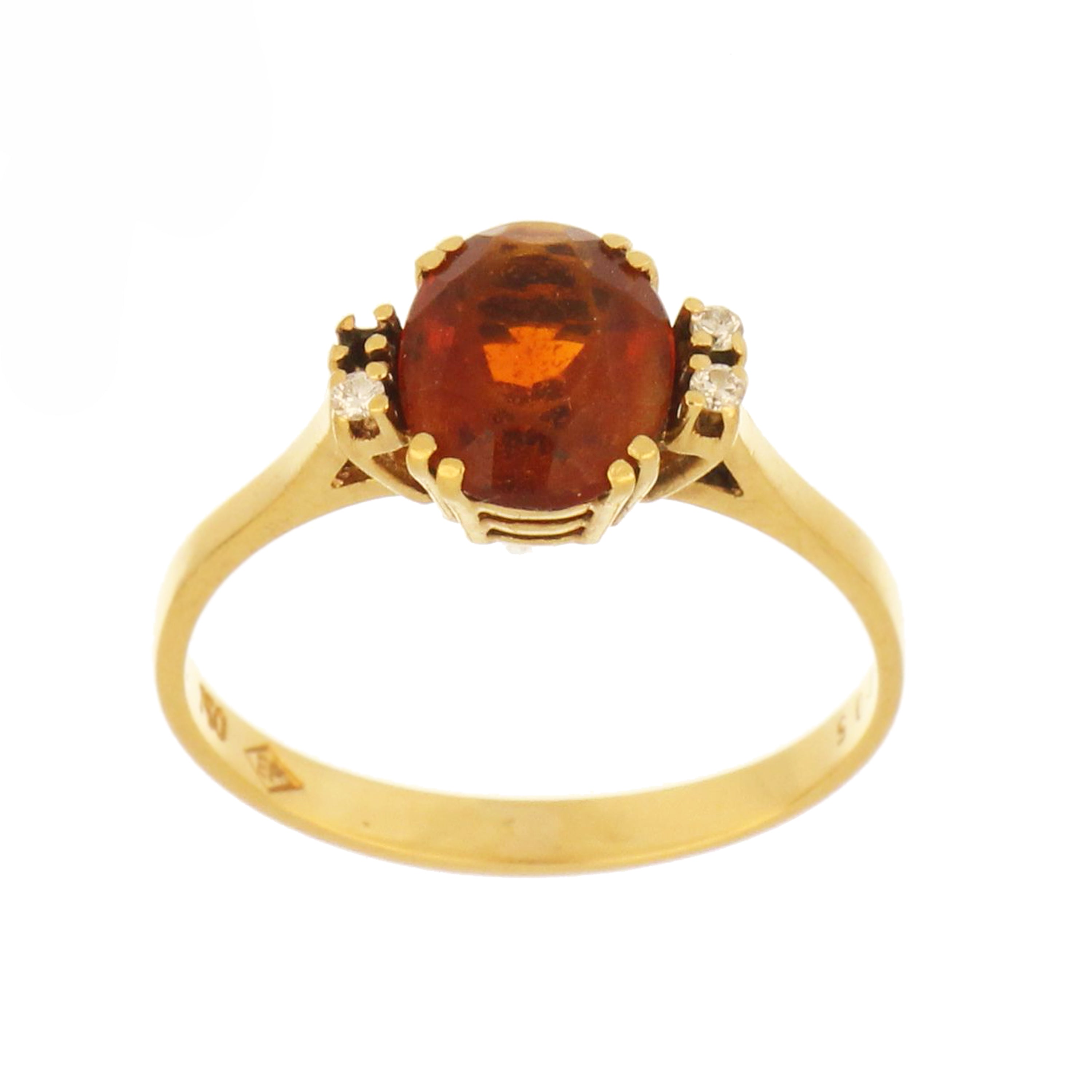18kt yellow gold garnet ring with oval 9x7mm gemstone