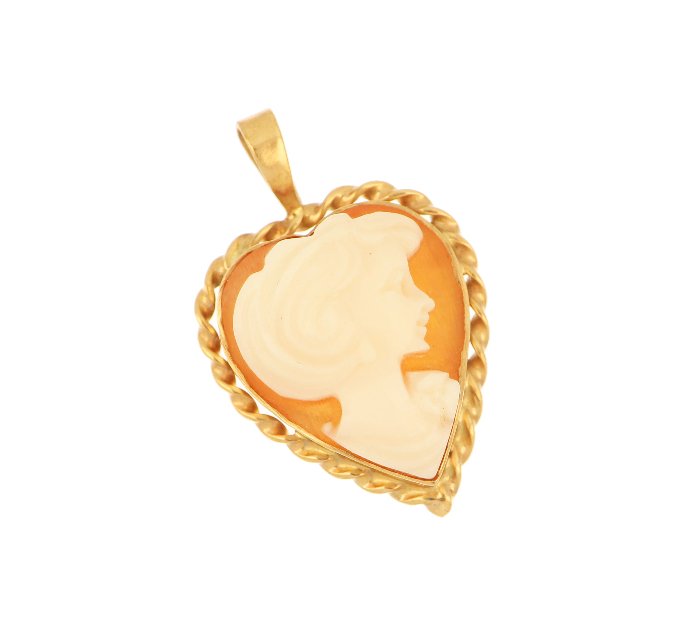 10kt Yellow Gold Cameo Shell Pendant