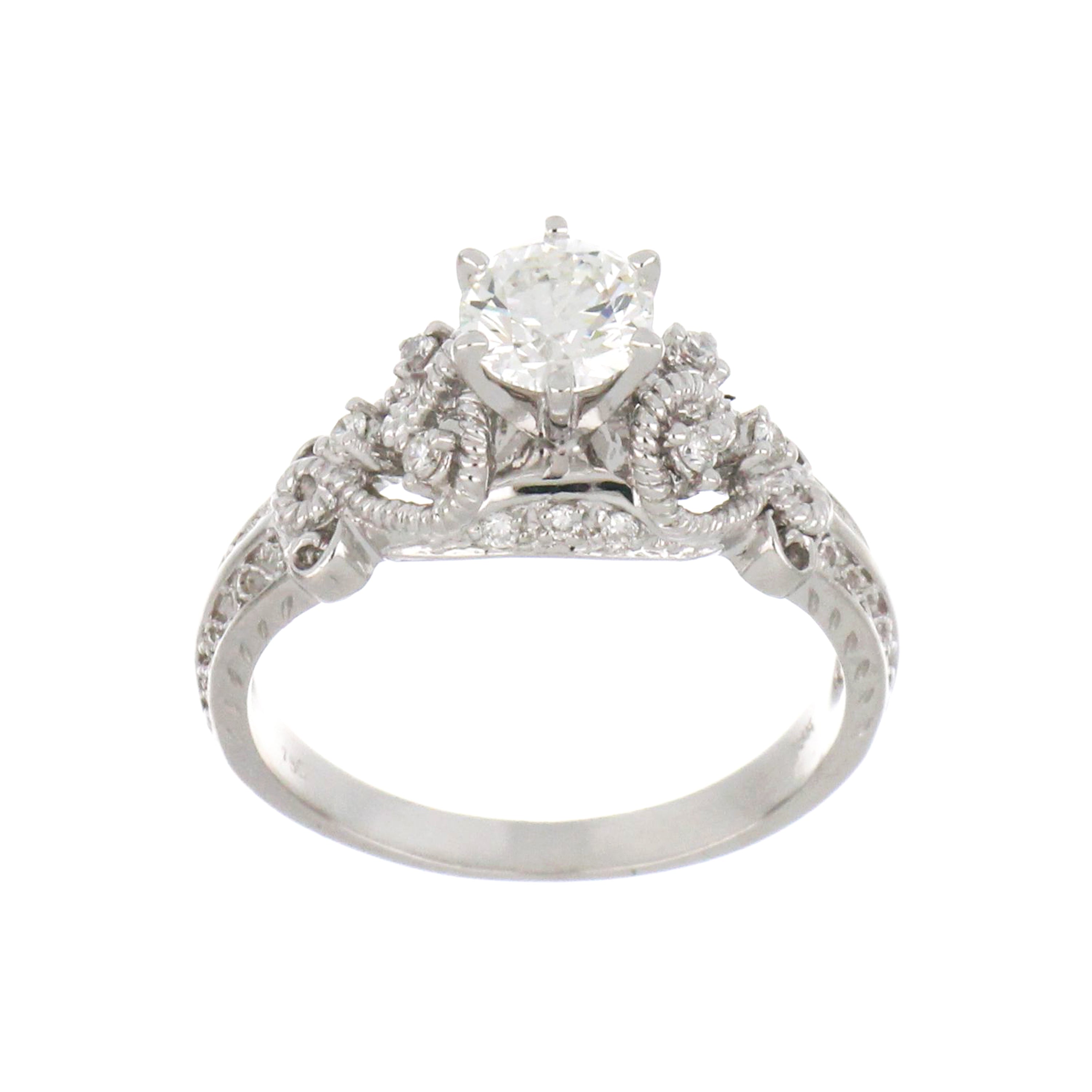 Detailed side profile of 18kt white gold ring with sparkling round diamonds