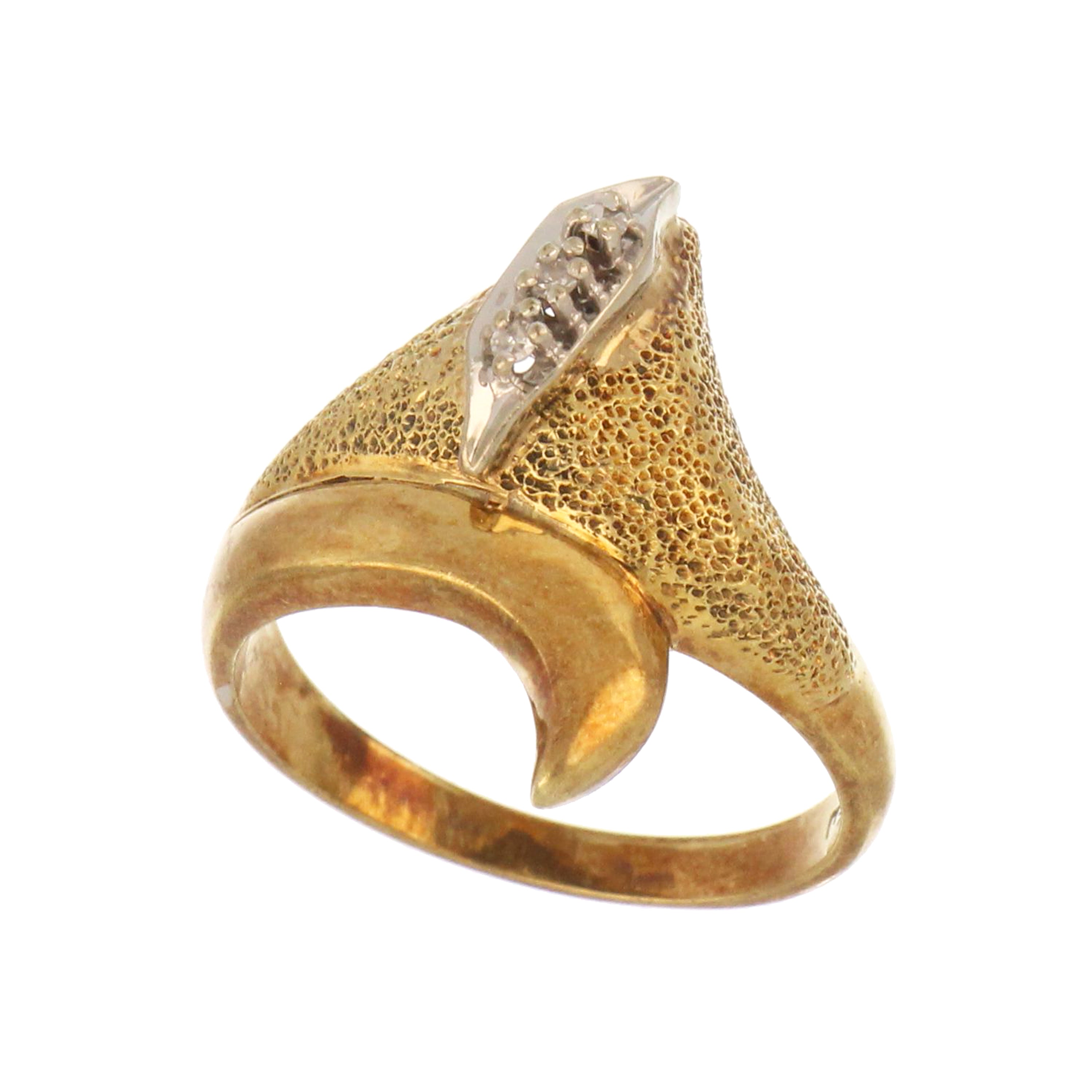 14kt yellow gold diamond ring displaying 3 single-cut diamonds on a polished band, size 6, elegant collectible jewelry