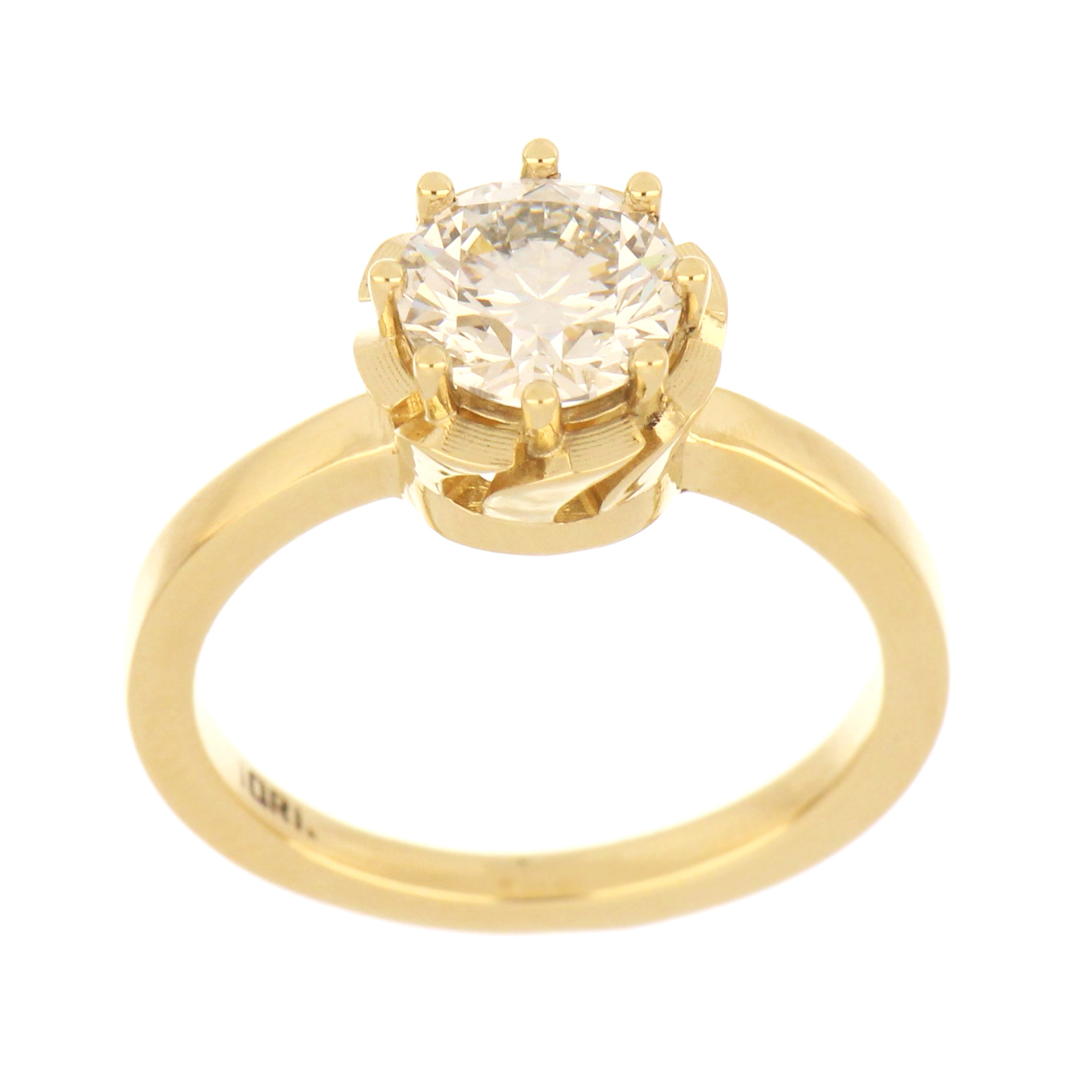 14kt yellow gold solitaire ring featuring 1.35 carat round brilliant lab grown diamond, front angle