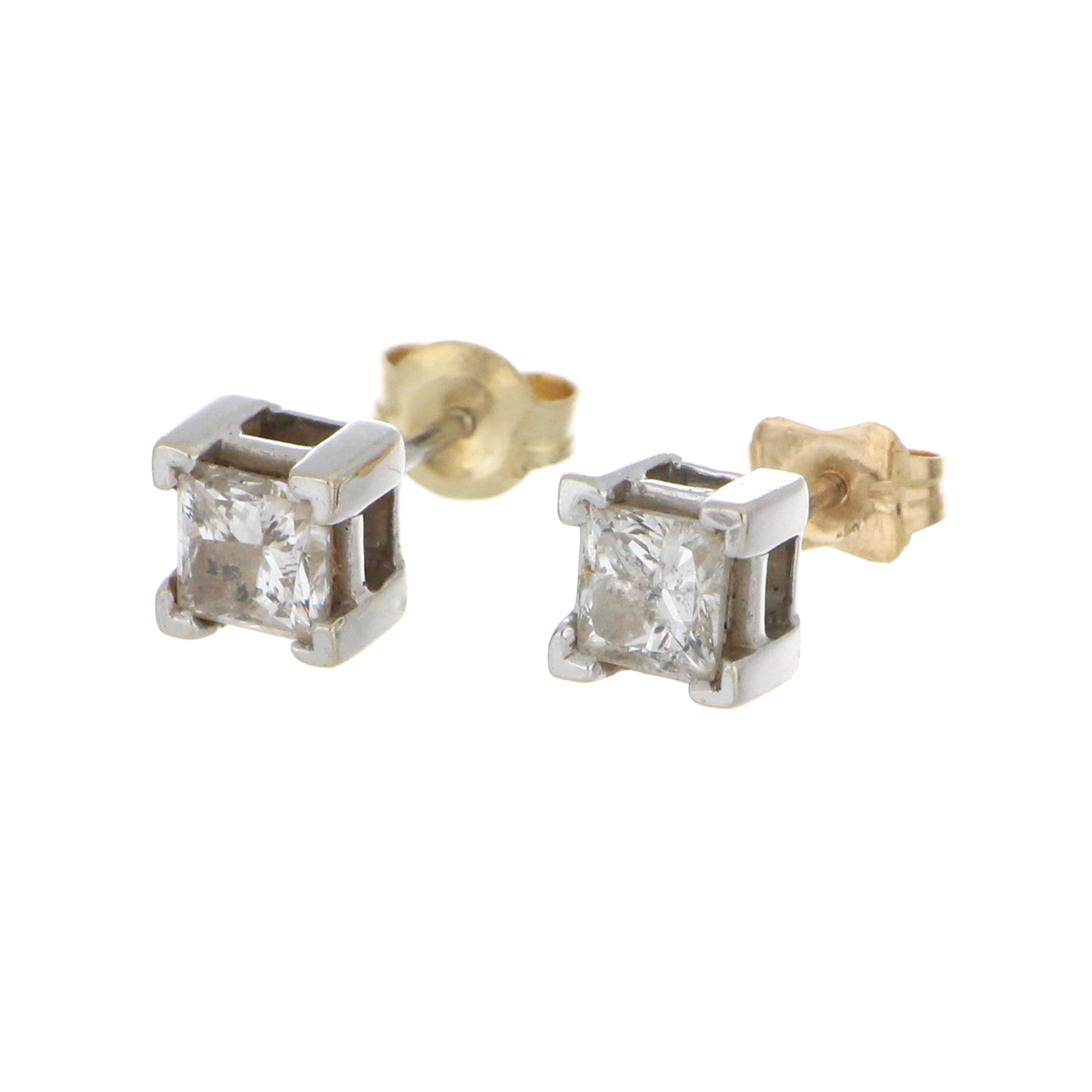 14kt white gold diamond stud earring showing princess cut diamond in 4-claw setting, front angle