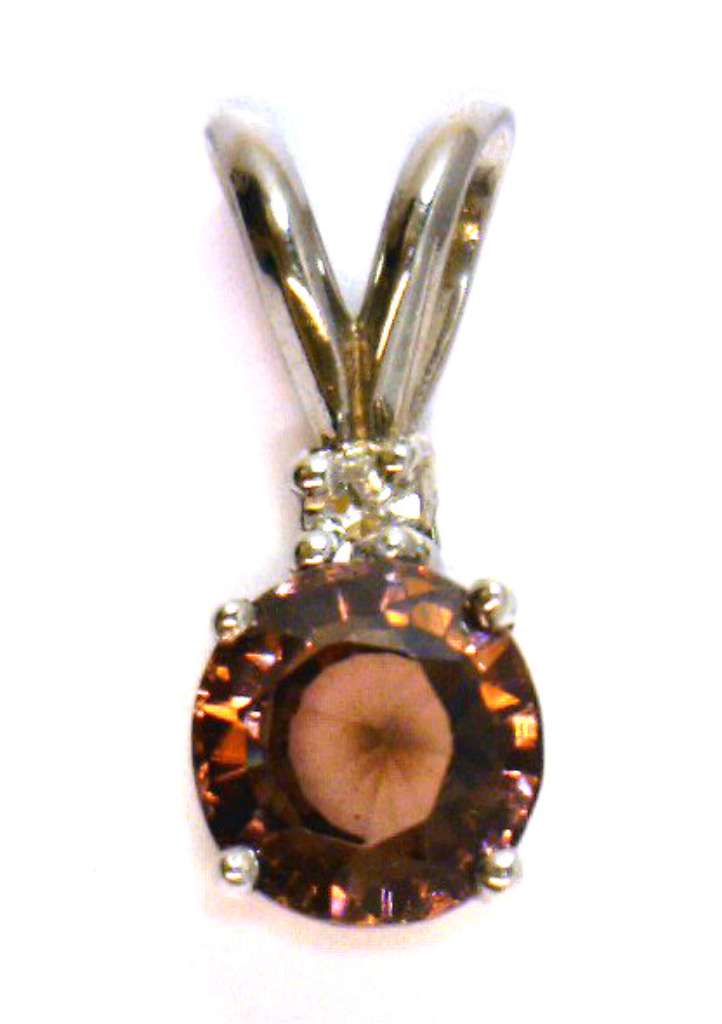 14kt white gold natural zircon pendant