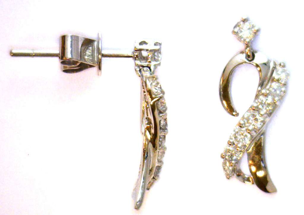 18kt white gold diamond earrings
