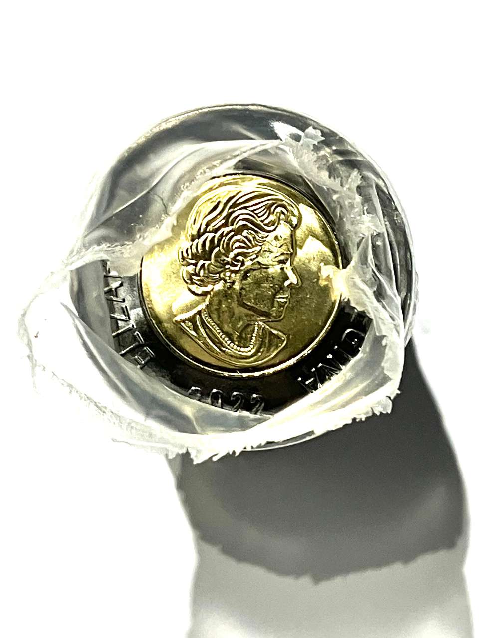 fullMatchVisible$2 RCM Wrap Roll â Honouring Queen Elizabeth II (Not the Special Wrap Rolls)$2