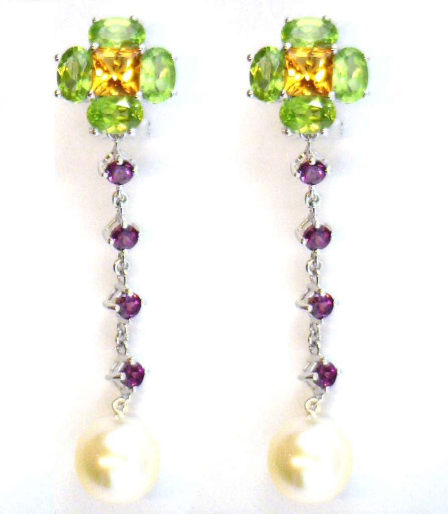 14kt white gold pearl earrings