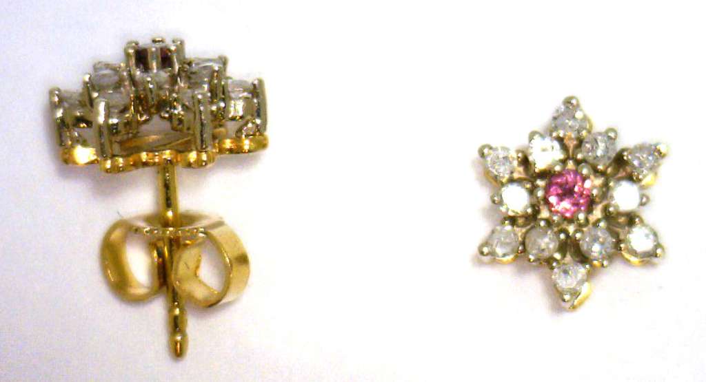 14kt yellow gold garnet and diamond stud style earrings