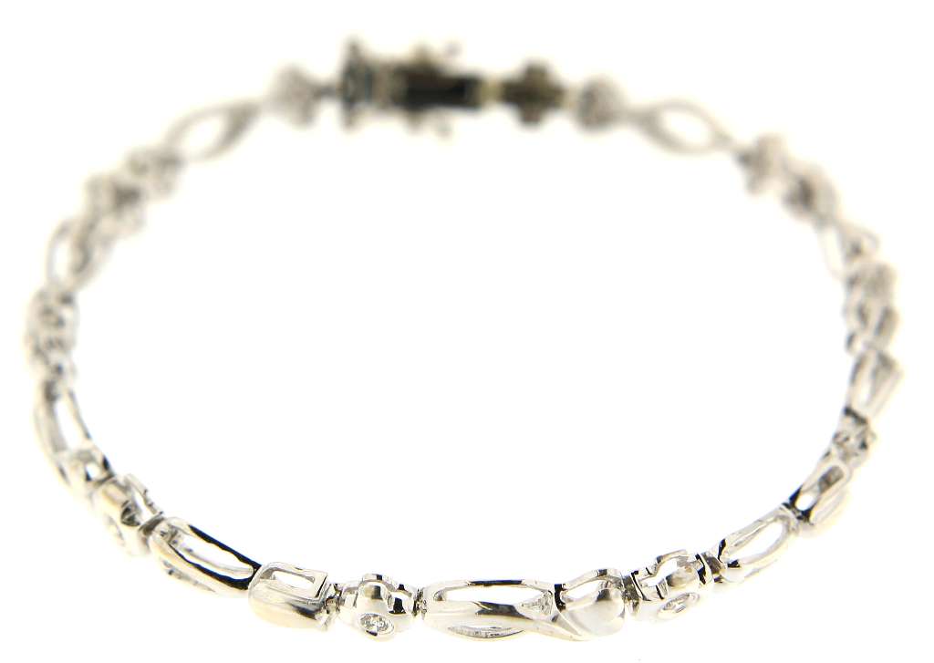 18kt white gold diamond bracelet
