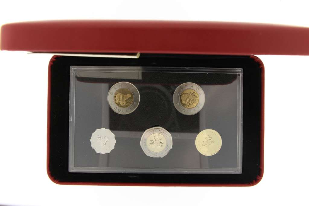 Canada Base Metal 2006 Set 2-Coins & 3-Token Concept Test Token, 5-coins