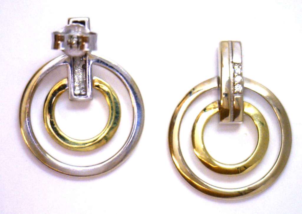 14kt yellow gold diamond earrings