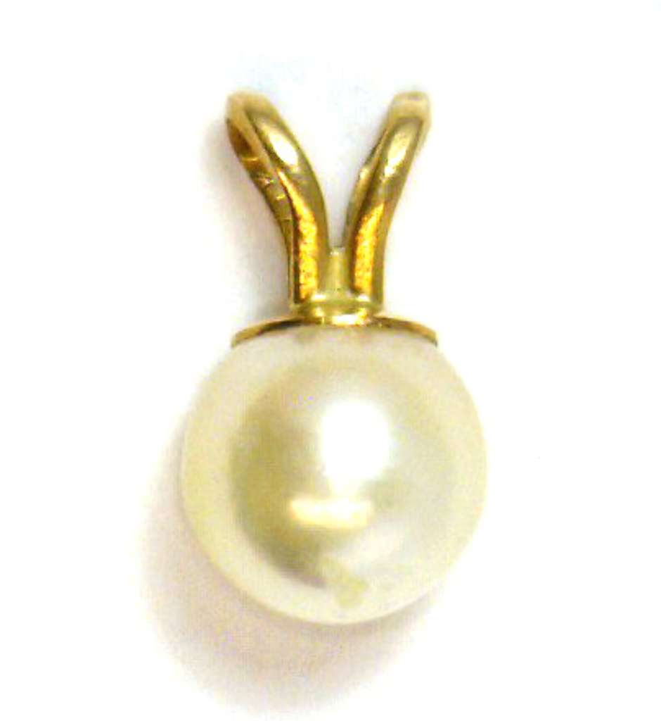 14kt yellow gold pearl pendant