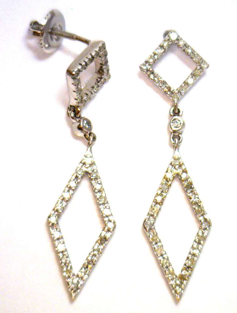 14kt white gold diamond earrings
