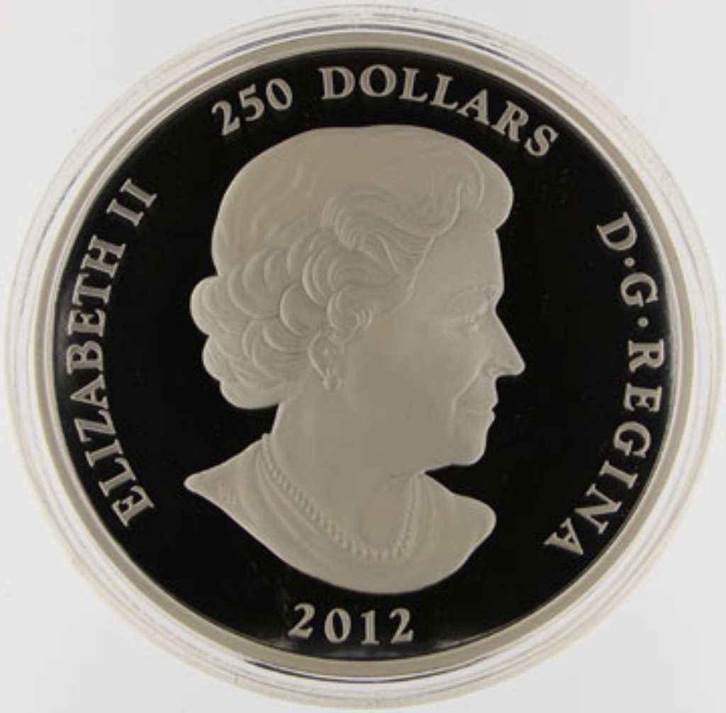 Canada Silver 2012 $250 1 Kilo Year of the Dragon 32.151oz, .9999