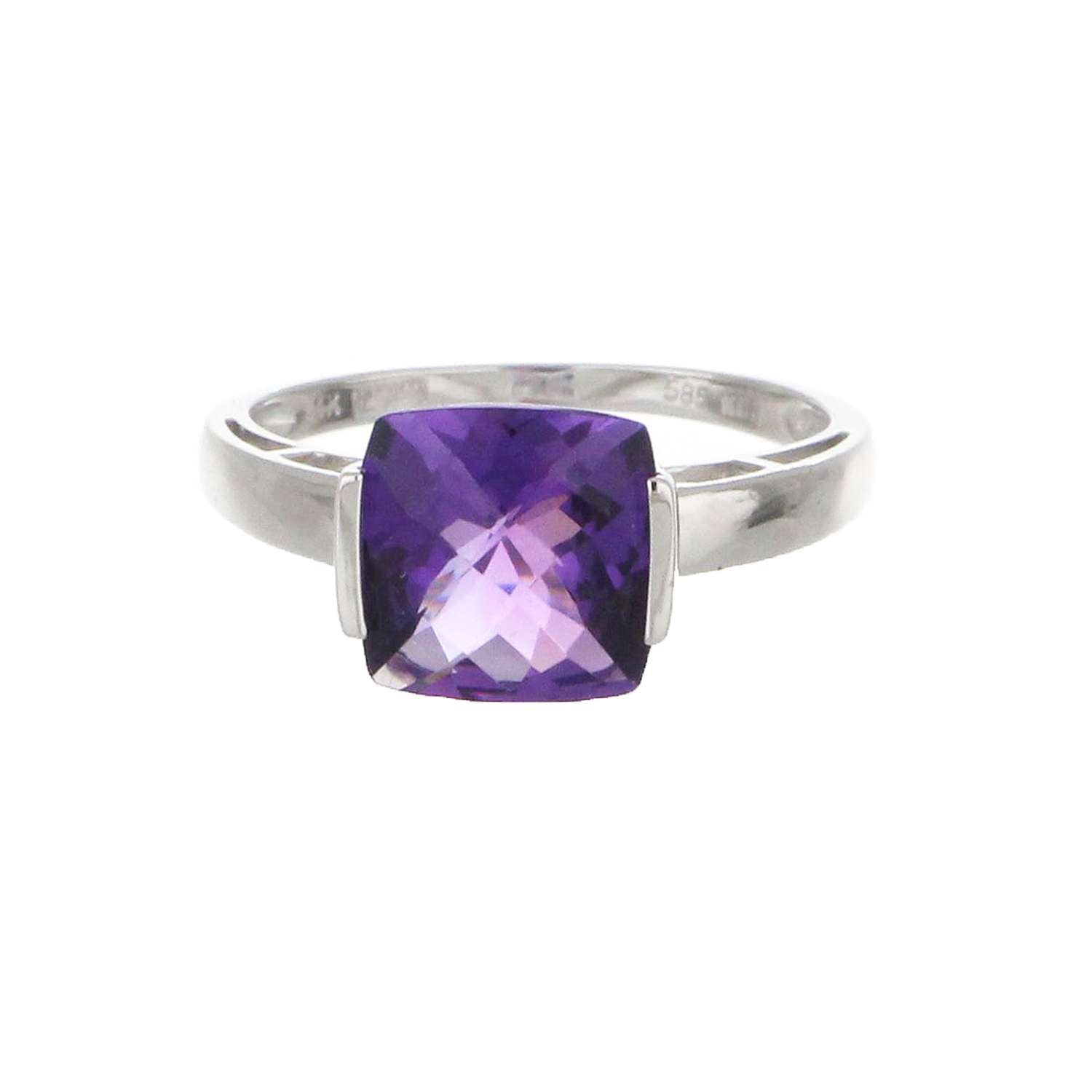 14kt white gold ring featuring a purple chess cut cushion-shaped amethyst stone viewed from above